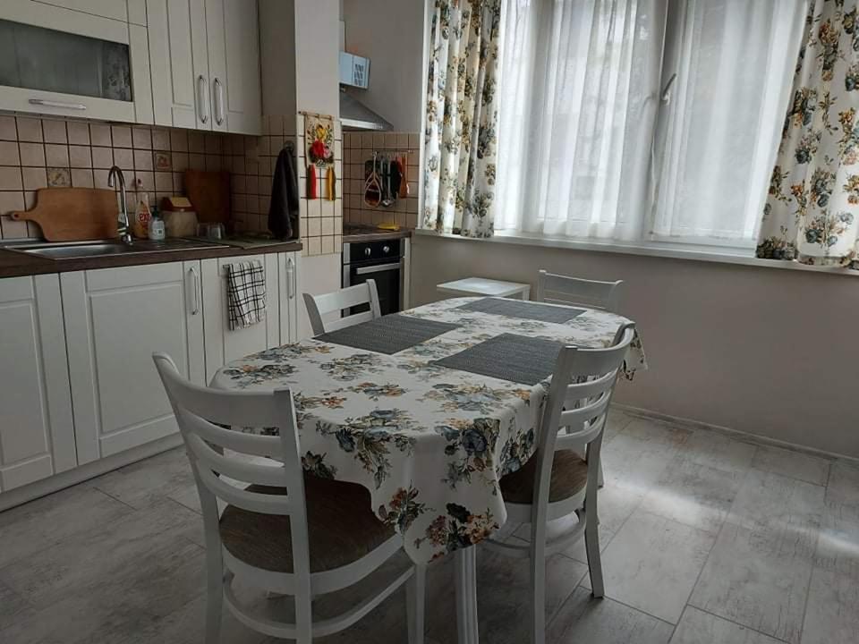 Sweet Home Burgas Quarto foto